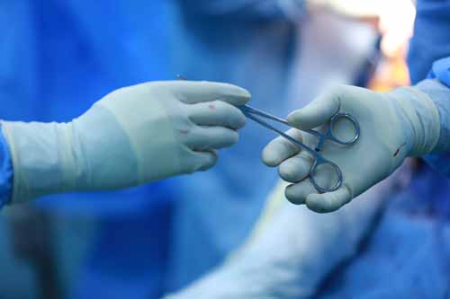 攝影三等獎《責任的傳遞》 作者：姚建軍（脊柱急診骨創科）  5.jpg