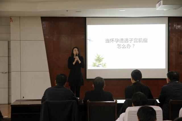 讓醫(yī)學(xué)科普更接地氣，白衣天使化身舞臺(tái)“演說家”